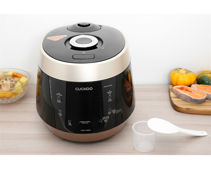 Nồi cơm áp suất Cuckoo 1.8 lít CRP-PK1000S/BKCGVNCV Nồi cơm áp suất Cuckoo 1.8 lít CRP-PK1000S/BKCGVNCV - góc nhìn 2
