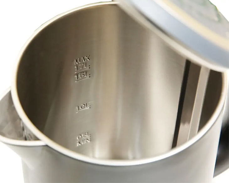 Bình đun siêu tốc Sharp 1.7 lít EKJ-17EVPS-BK chính hãng Bình đun siêu tốc Sharp 1.7 lít EKJ-17EVPS-BK chính hãng - góc nhìn 4