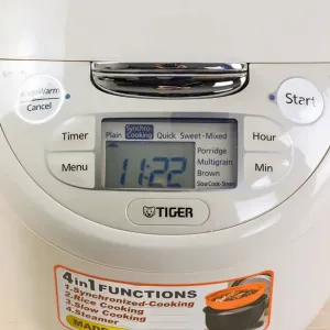 Nồi cơm điện tử Tiger 1 lít JAX-R10W giá rẻ - góc nhìn 4