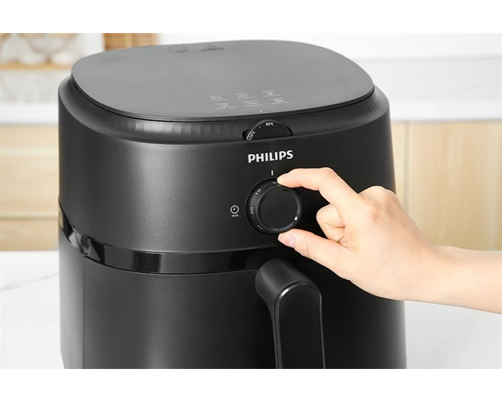 Nồi chiên không dầu Philips NA130/00 6.2 lít giá tốt Nồi chiên không dầu Philips NA130/00 6.2 lít giá tốt - góc nhìn 4