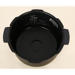 Nồi cơm áp suất Cuckoo 1.8 lít CRP-RT1008F/BKTSVNCV - góc nhìn 5