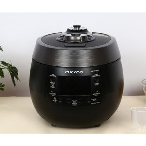 Nồi cơm áp suất Cuckoo 1.8 lít CRP-RT1008F/BKTSVNCV - góc nhìn 2