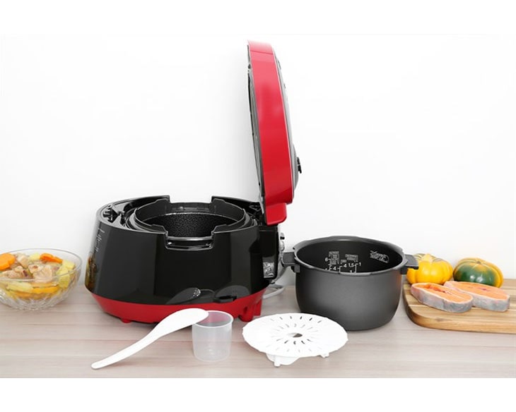 Nồi cơm áp suất Cuckoo 1.08 lít CRP-PK0600F/BKRDVN Nồi cơm áp suất Cuckoo 1.08 lít CRP-PK0600F/BKRDVN - góc nhìn 2