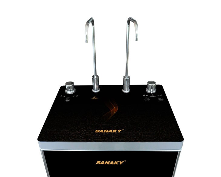 Máy lọc nước nóng nguội Sanaky SNK-E2HK006 | Điện máy Phúc Anh Máy lọc nước nóng nguội Sanaky SNK-E2HK006 | Điện máy Phúc Anh - góc nhìn 3